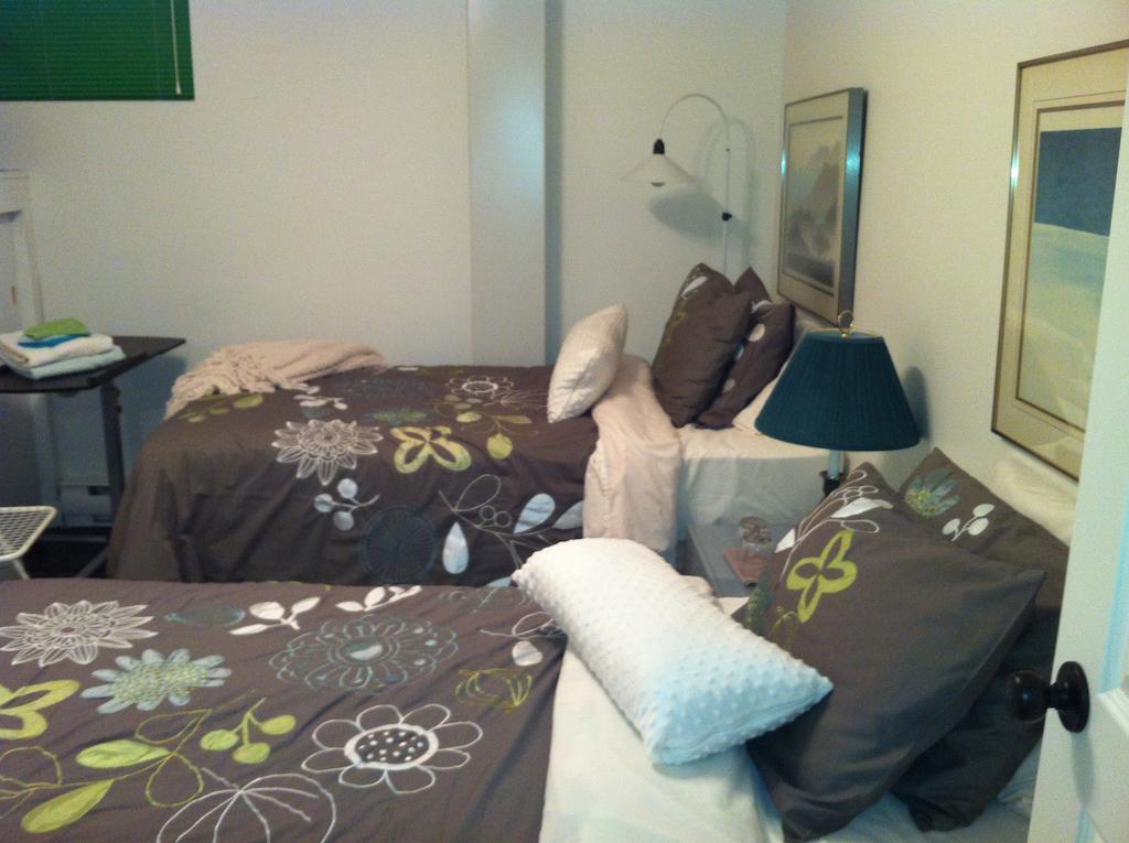B&B Aux Deux Pignons Donnacona Δωμάτιο φωτογραφία